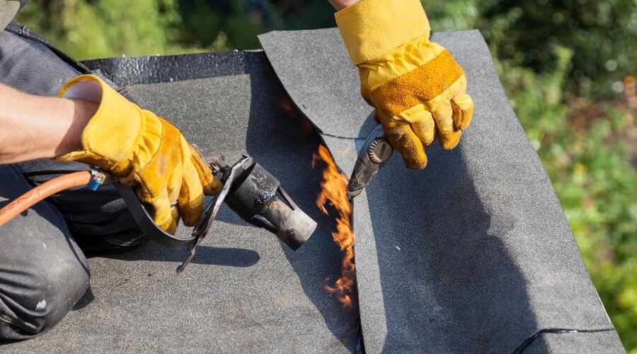 Expert top industrial roofings services in Hampden, ND